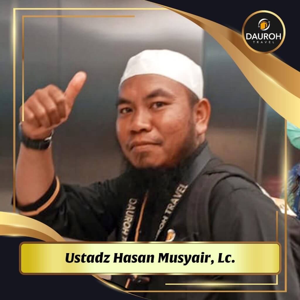 Pembimbing Dauroh Travel 8